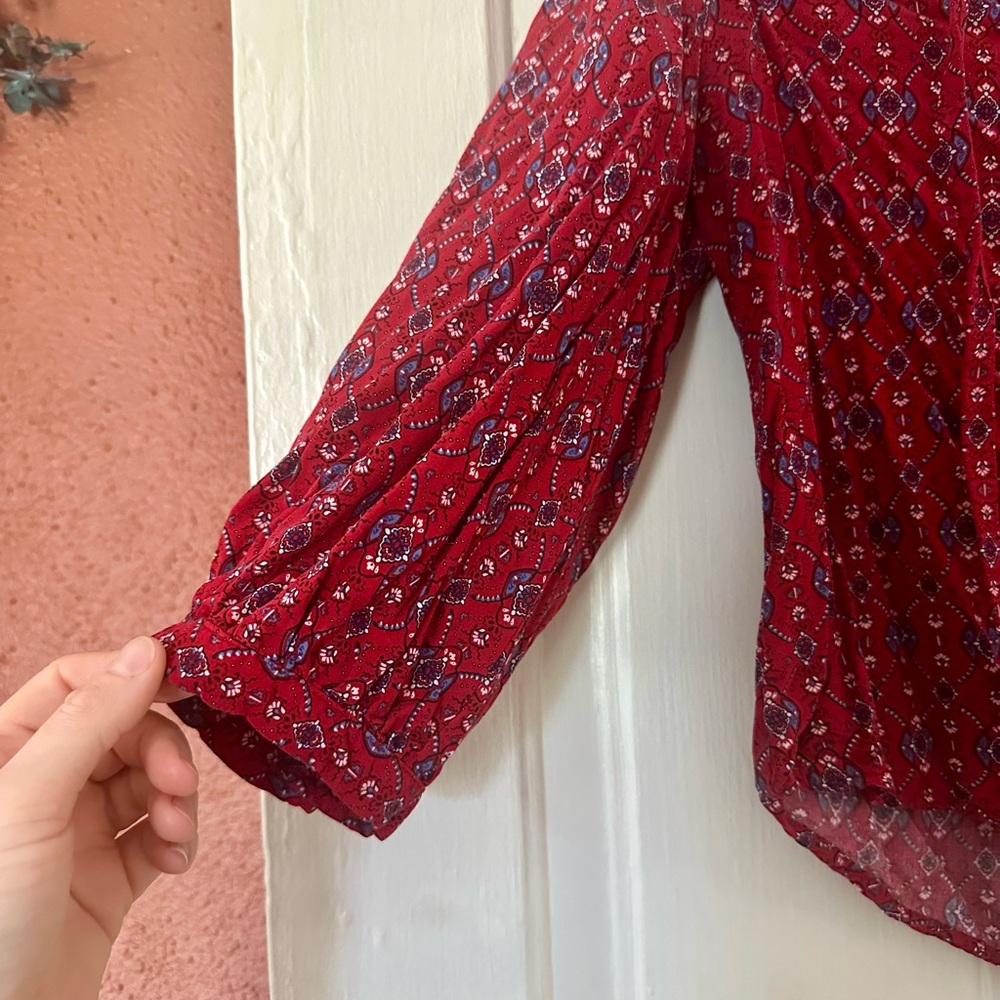 Red Patterned Women's Top - Picture 3 of 6